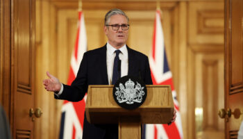 Starmer social media ban announcement
